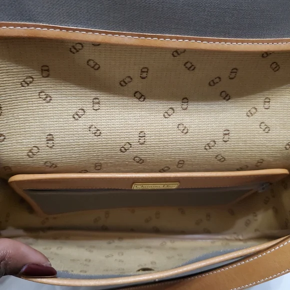 Christian Dior Crossbody Bag - Picture 5 of 14